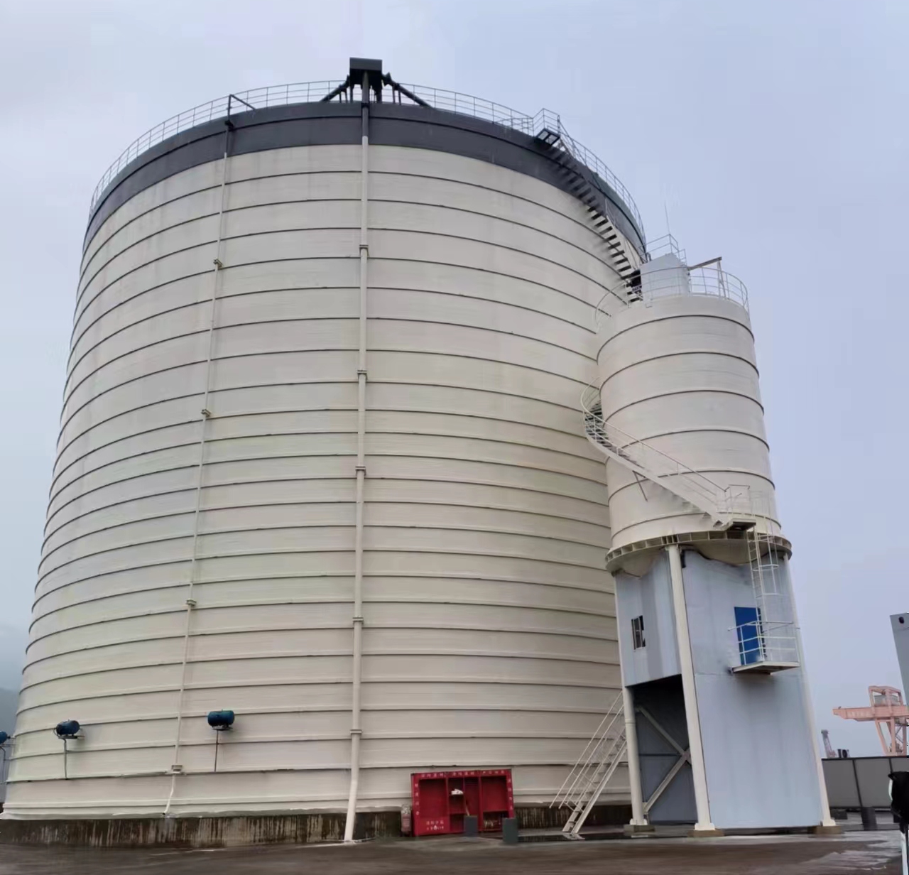 改则10万吨水泥钢板库